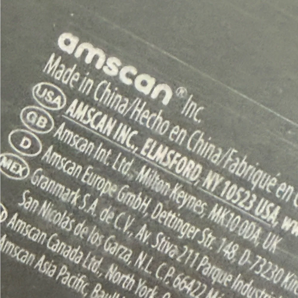 Amscan Silver Backdrop with Abstract Design 6 Ft Tall x 8 Ft Wide NWT